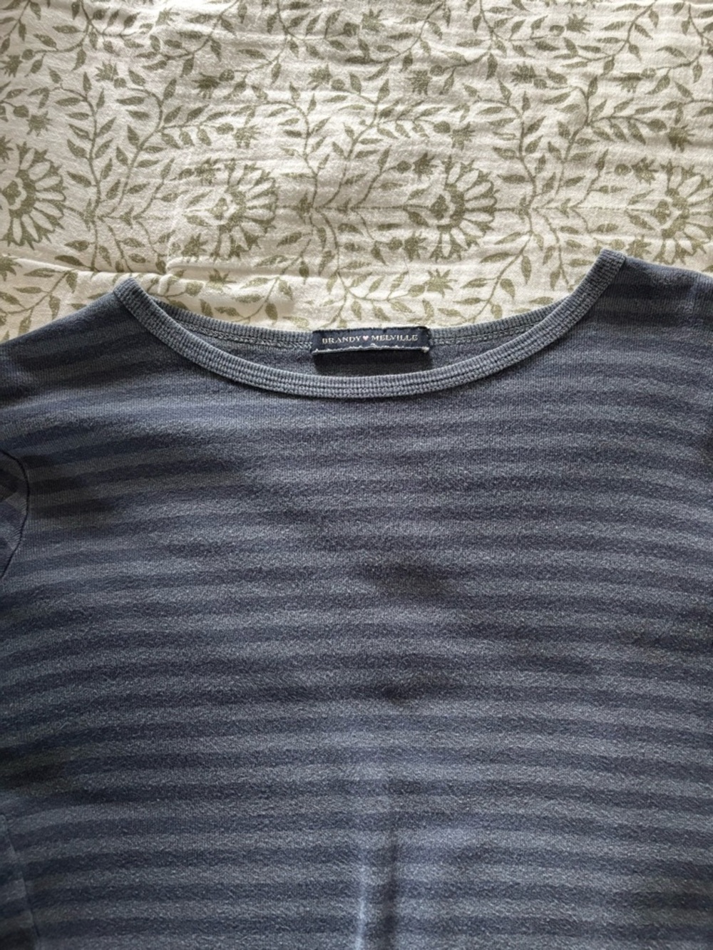 Brandy Melville Striped Leah Tee - Picture 3 of 3